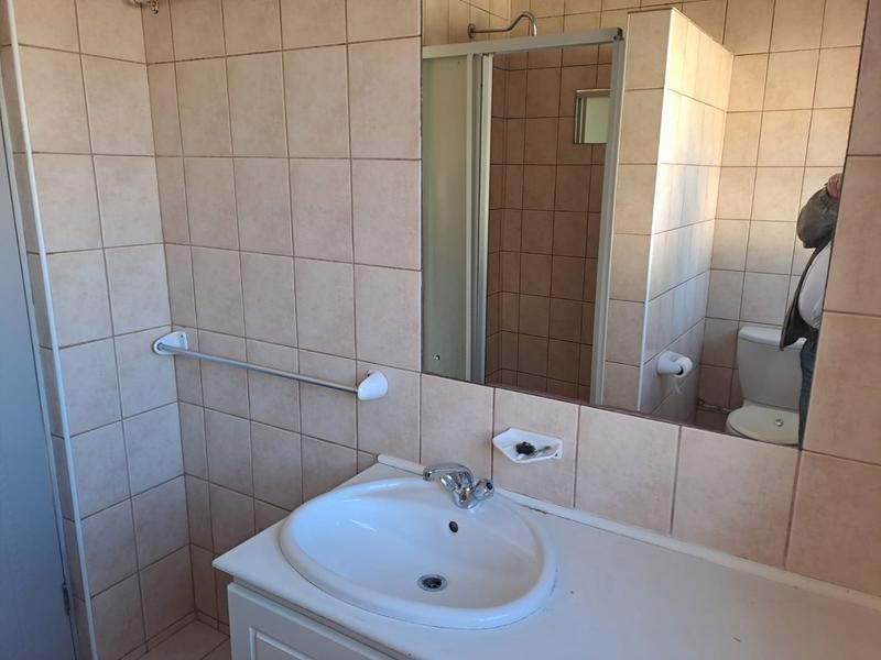 To Let 3 Bedroom Property for Rent in Rooi Rivier Rif Western Cape